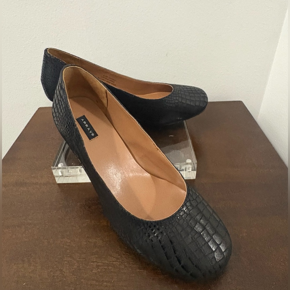 Array Black Croc-Embossed Heels - image 3